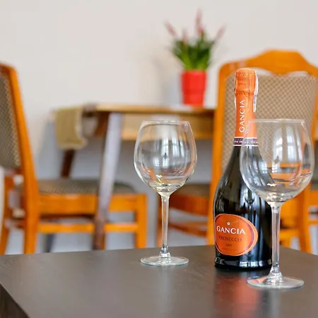 Apartament Pod Krasnalem Wroclovkiem Apartament