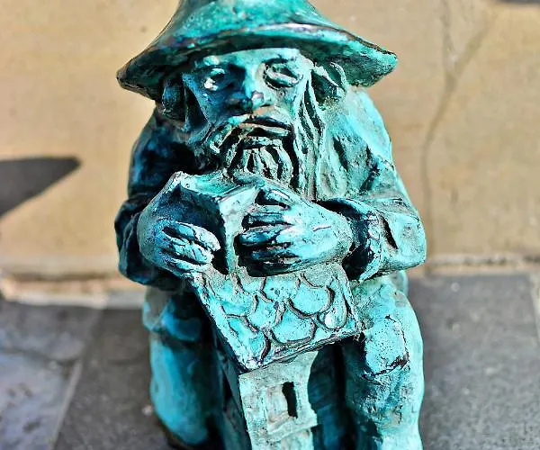 Lägenhet Apartament Pod Krasnalem Wroclovkiem *